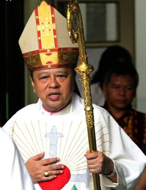 Mgr Ignatius Suharyo Sang Kardinal Yang Sejak Kecil Ingin Menjadi Polisi