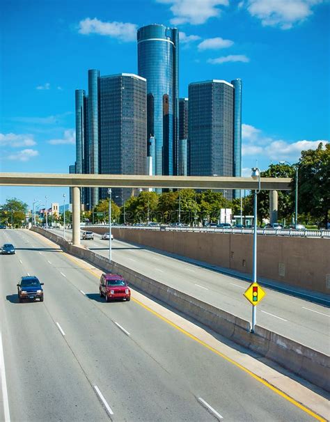 Freeway Into Detroit Stock Photo Image Of Motorcity 116842292