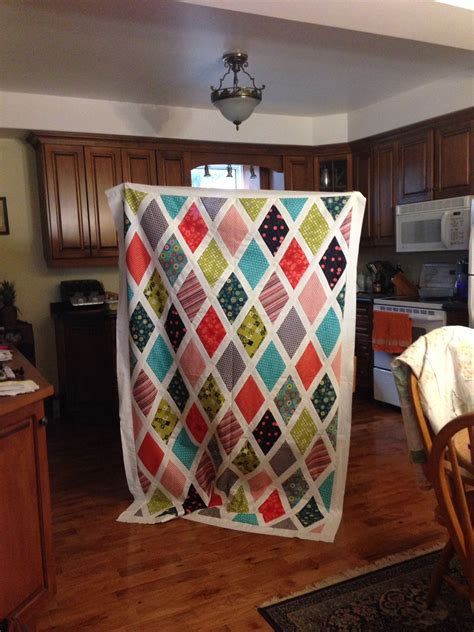 Diamond Quilt Using Fons And Porter 60 Degree Diamond Ruler Quilts