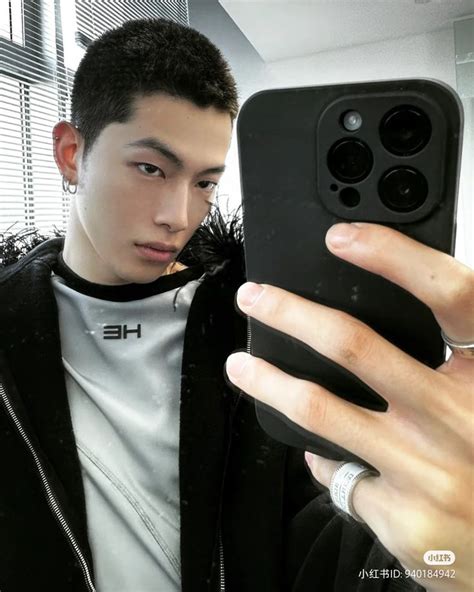 Zelzelzelzel On Ig And Weibo Buzz Cut Stylish Mens Outfits