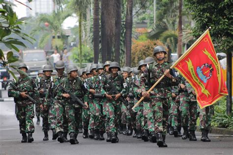 Tingkatkan Kemampuan Prajurit Yonpom Marinir Laksanakan Latihan Hanmars