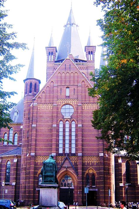 Oisterwijk De Indrukwekkende Sint Petruskerk Staat Aan Het Kerkplein