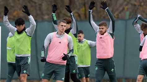 Training Gallery: Celtic v St Mirren