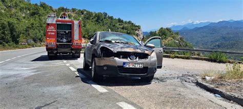 Zapalio Se Automobil Na Putu Cetinje Podgorica Borba