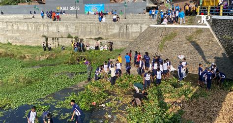 World Cleanup Day Seribuan Warga Muhammadiyah Di Kudus Bebersih Sungai