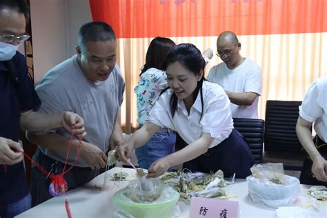 “浓情端午、巧做香囊”师生共庆端午节——马克思主义学院工会活动 马克思主义学院