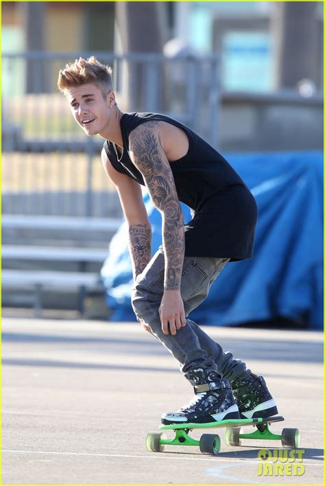 Justin Bieber Shows Off His Sporty Side In Venice Beach Photo 3203716