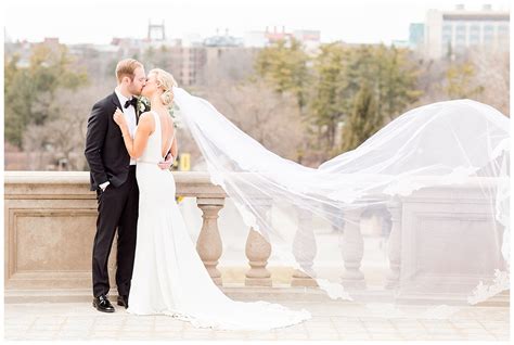 When to Wear the Wedding Veil · Megan Snitker Photography Blog