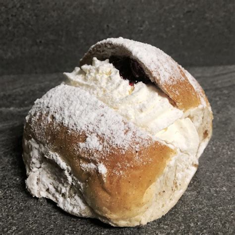 Cream Bun Shop Online With Routleys Bakery