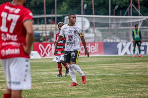 Luciano Naninho Comemora Assist Ncias E Exalta Jogo Coletivo Do Volta