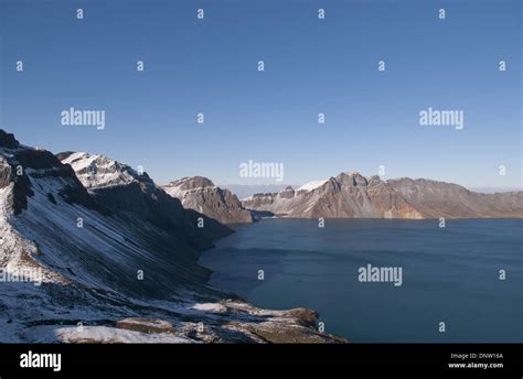 Paektu volcano hi-res stock photography and images - Alamy