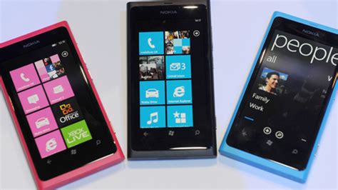 Nokia Stellt Erste Windows Phones Vor Oe At