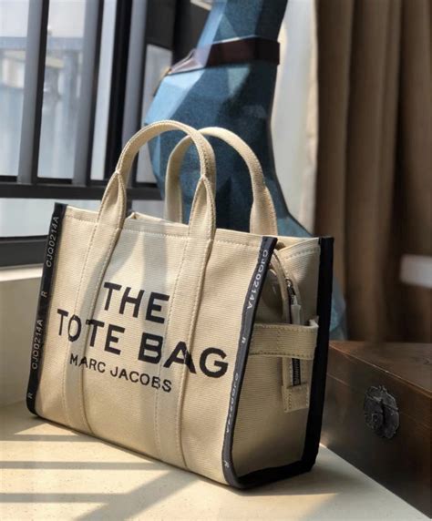 Torebka Marc Jacobs The Tote Bag beżowa medium Warszawa Kup teraz