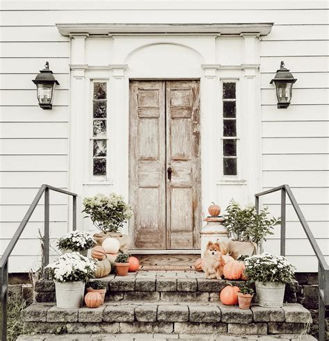 Fall Farmhouse Front Porch Inspiration - Diana Marie Home