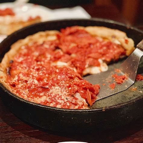 The Best 10 Pizza Places near United Center in Chicago, IL - Yelp