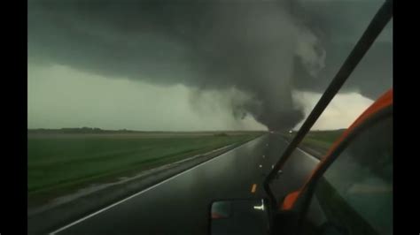 Tornadoes Hurricanes Caught On Camera 1080p Artofit