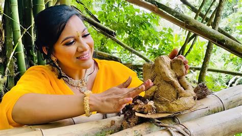 Devani Devi - Shree Ganesha [Official Music Video] (2023 Bhajan) - YouTube