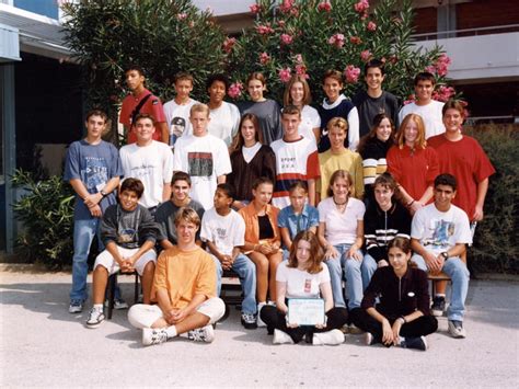 Photo de classe 3e1 de 1997 Collège Fréderic Mistral Copains d avant