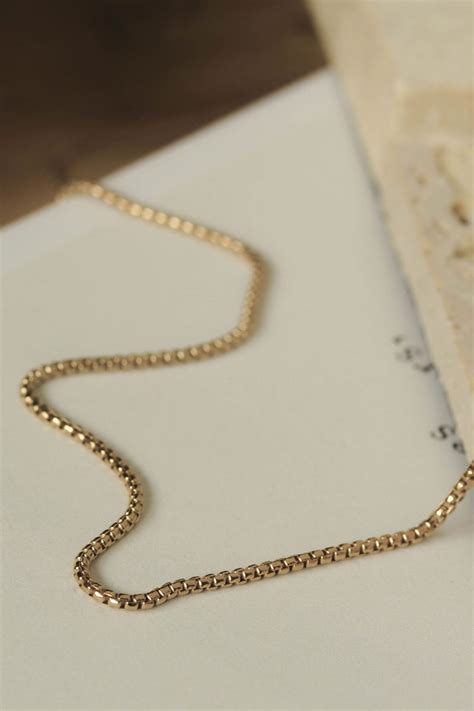 Box Chain Necklace in Champagne Gold | Curious Creatures