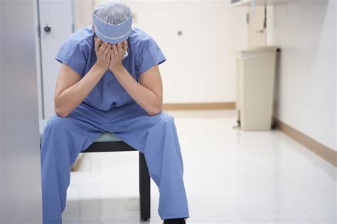 3 Signs Of Physician Burnout And 7 Ways To Tackle It Myhealthtalent