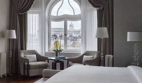 Four Seasons Budapest: Gresham Palace - Review - Falstaff TRAVEL