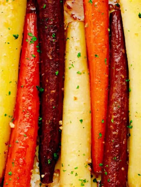 Honey Garlic Roasted Carrots Recipe Story Northern Yum