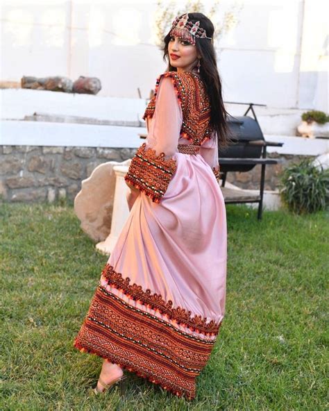 Algerian Kabyle Dress Stylish Clothes For Women Traditional Dresses Traditional Outfits