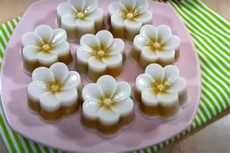 Resep Kue Talam Pisang Kukus Yang Sederhana Dan Bikin Meleleh Cukup