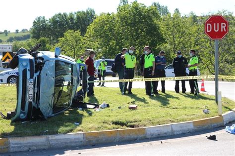 Konya da otomobil takla atınca anne ve kızı öldü 3 kişi yaralandı