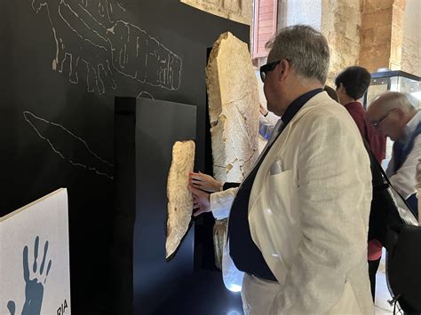 Tocca La Storia Il Museo Di Mesagne Inaugura Il Percorso Tattile Qui