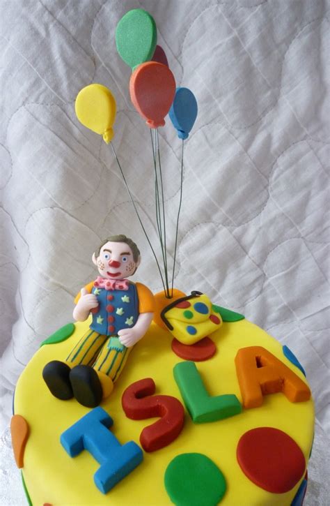 Mr Tumble Birthday Cake - CakeCentral.com