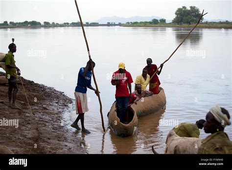 Dassanech Stamm Eines Der Wenigen Indigenen Stämme Des Omo Valley