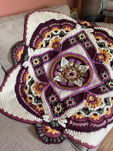 Ravelry Marigold Desert Throw Pattern By The Floral Hook