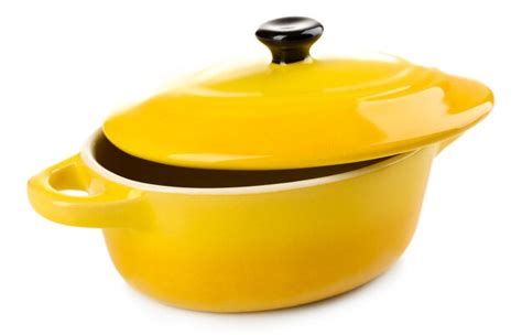 Premium Photo | Ceramic pot soup tureen isolated on white