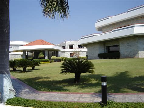 Mahindra Satyam