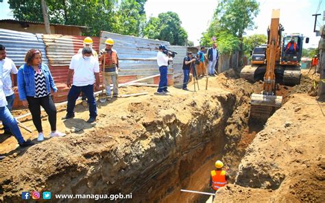 Alcaldesa De Managua Supervisa Obras De Drenaje En La Capital