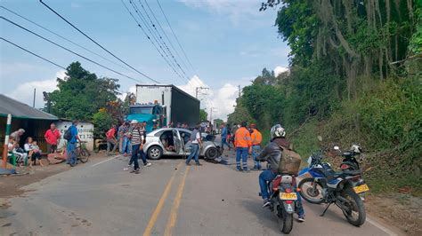 Video Grave Accidente De Tr Nsito En La V A Piedecuesta Curos