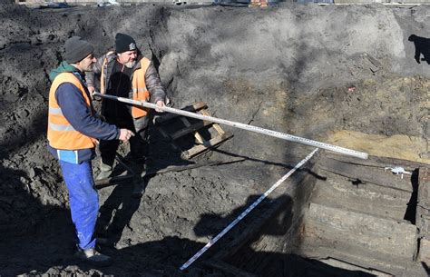 Niezwykłe Odkrycie Archeologiczne Na Bulwarach W Oświęcimiu Kilka