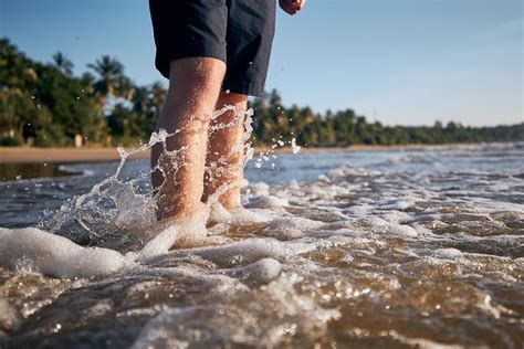 Guide to Beach Photography | 25 Tips for Beginners