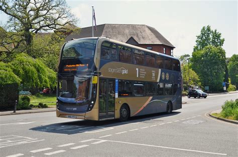 Stagecoach Gold 10768 Stagecoach Gold 10768 On Knoll Road Flickr