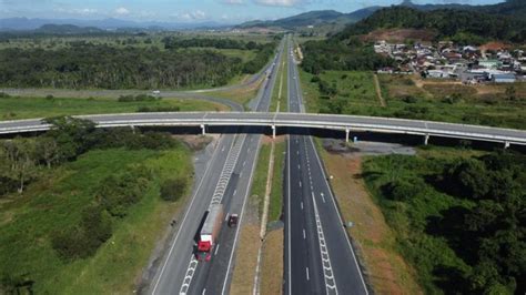 Obras de viadutos e duplicação na BR 470 são concluídas no Vale do