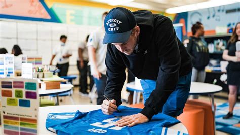 2022 Walter Payton Man Of The Year Nominee Quarterback Jared Goff