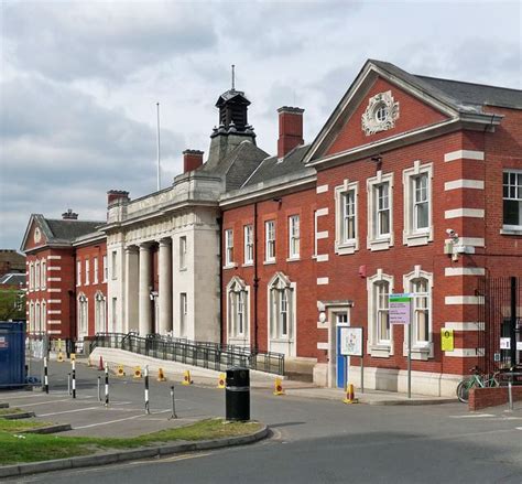 Maudsley Hospital, Denmark Hill. A festive affair in its mix of red ...