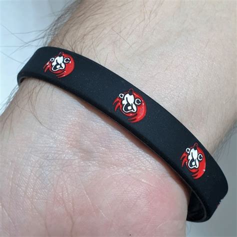 Pulsera Knuckles Console Corp