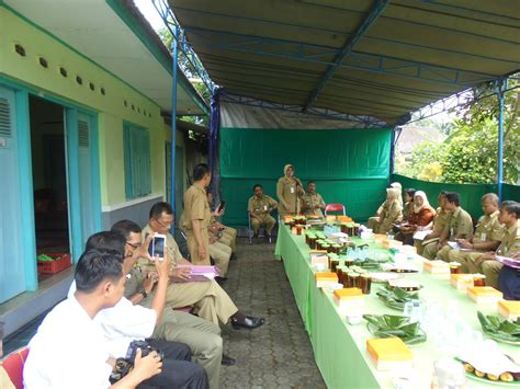 Website Desa Kedungsari Penyambutan Tim Penilai Lomba Kebersihan