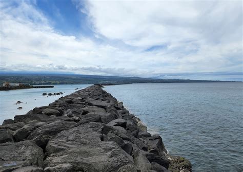 Hilo Breakwater Shoreline Access, Hilo - Hawaii Beaches