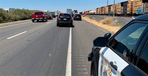 Deadly Crash Closes Lanes On Hwy 99 In Madera County Cbs47 And Ksee24 News From