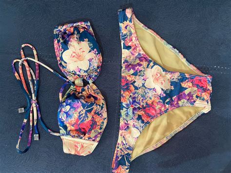 Floral Bikini Set Women S Fashion Swimwear Bikinis Swimsuits On Carousell