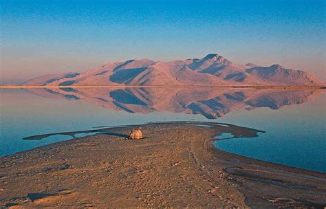 Dónde se encuentra el Gran Lago Salado Sooluciona