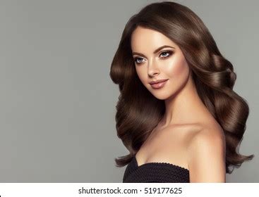 Brunette Girl Long Shiny Wavy Hair Stock Photo 519177625 Shutterstock